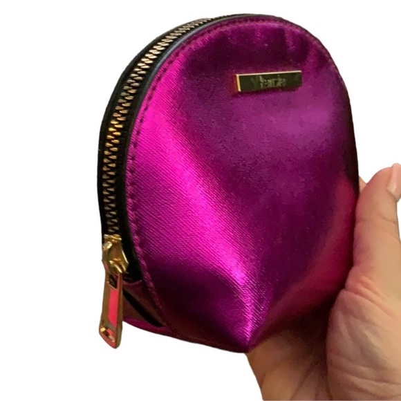 Kensie makeup bag - Picture 2 of 3